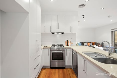 Property photo of 2/23 Station Street Burwood VIC 3125