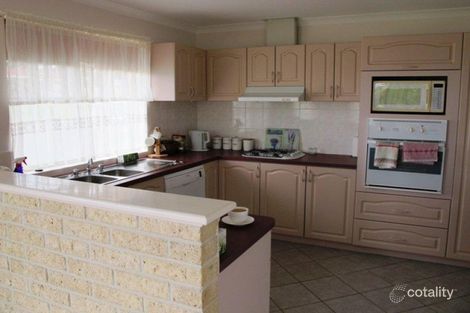 Property photo of 3 Hall Rise Yakamia WA 6330