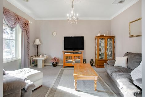 Property photo of 7 Harpenden Terrace Cranbourne VIC 3977