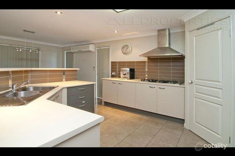 Property photo of 48 Lapford Circuit Drewvale QLD 4116