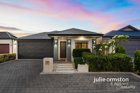 Property photo of 22 Sicily Pass Hocking WA 6065