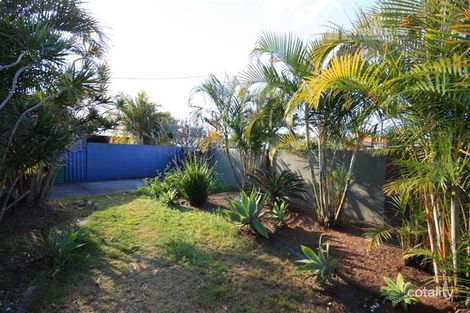 Property photo of 2/1 Logan Avenue Miami QLD 4220