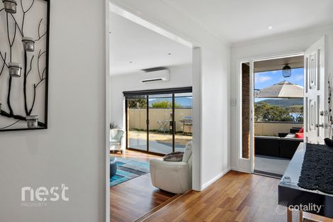 Property photo of 1 Bayside Drive Lauderdale TAS 7021