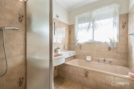 Property photo of 31 Sterling Drive Keilor East VIC 3033