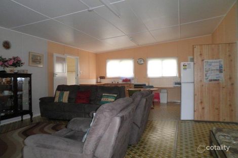 Property photo of 76 Palmer Avenue Golden Beach QLD 4551