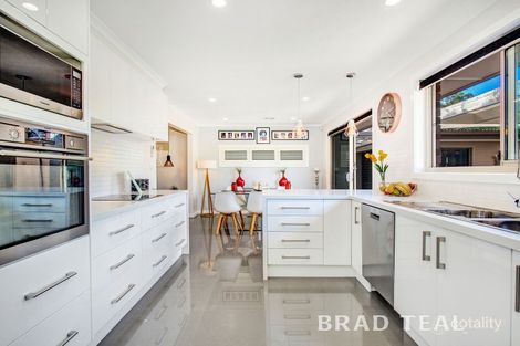 Property photo of 16 Campaspe Crescent Keilor VIC 3036