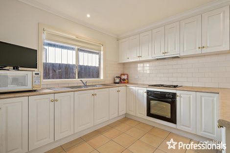 Property photo of 2/17 Abraham Drive Croydon VIC 3136