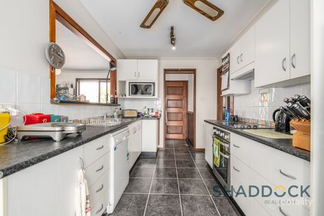 Property photo of 8 Flinders Close Singleton Heights NSW 2330