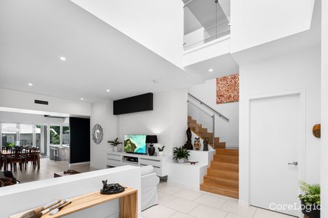 Property photo of 21 Saint Catherines Terrace Wynnum QLD 4178