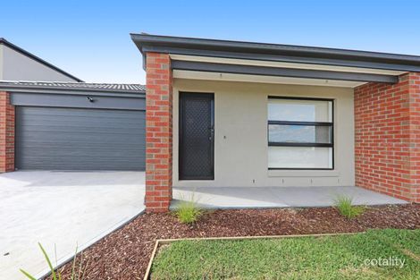 Property photo of 12 Westgate Avenue Wallan VIC 3756