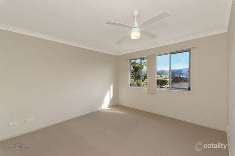 Property photo of 1/24 Faraday Crescent Pacific Pines QLD 4211