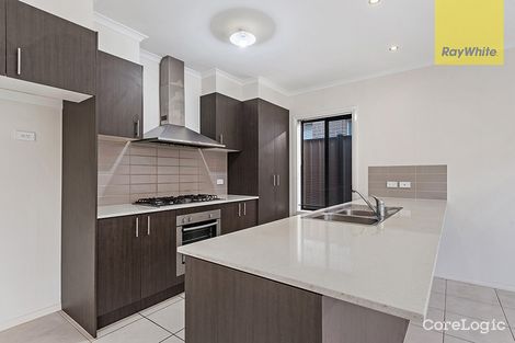 Property photo of 21 Serenity Way Craigieburn VIC 3064