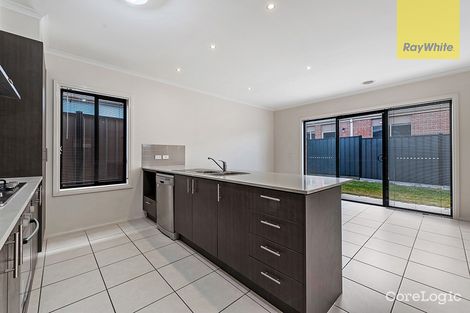 Property photo of 21 Serenity Way Craigieburn VIC 3064