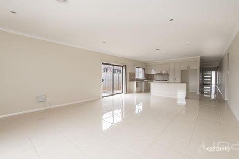 Property photo of 184 Botanica Springs Boulevard Brookfield VIC 3338