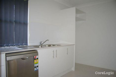 Property photo of 2/5 Kangaroo Street North Lakes QLD 4509