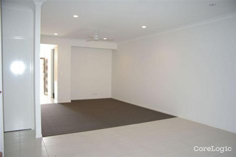 Property photo of 2/5 Kangaroo Street North Lakes QLD 4509