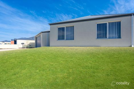 2/2 Greenwich Way, Success, WA 6164