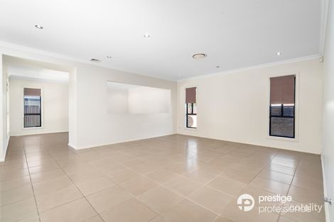 Property photo of 39 The Parkway Moorebank NSW 2170