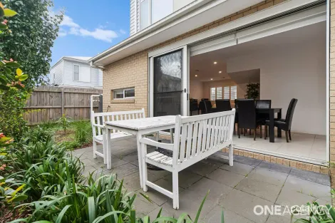 Property photo of 14 Penfolds Grove Rosebud VIC 3939