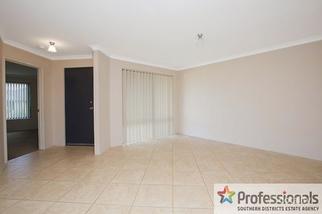 Property photo of 109 Barton Drive Australind WA 6233