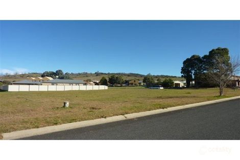 1 Kunama Cl, Berridale, NSW 2628