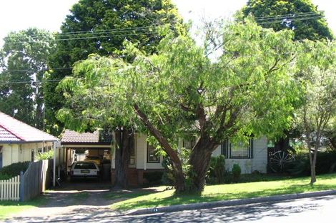 Property photo of 19 Lockerbie Road Thornleigh NSW 2120