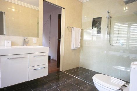 Property photo of 20 Edward Street Boyne Island QLD 4680