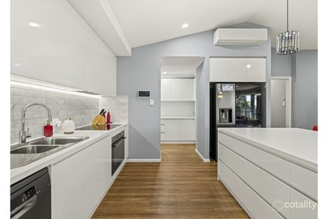 Property photo of 373 Mackenzie Street Middle Ridge QLD 4350