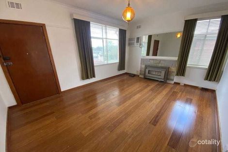 11a Dalveen Rd, Ivanhoe, VIC 3079