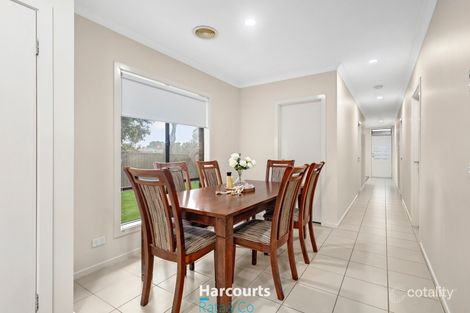 Property photo of 23 Kingscote Way Wollert VIC 3750