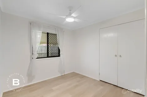 Property photo of 35 Admiral Crescent Springfield Lakes QLD 4300