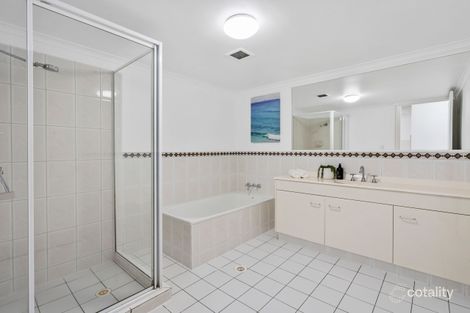 Property photo of 2/6-10 Tomewin Street Currumbin QLD 4223