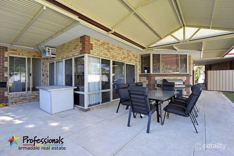 11 Lemon Gr, Seville Grove, WA 6112