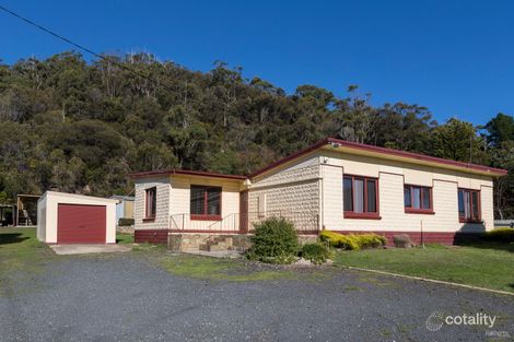 Property photo of 16 River Avenue East Heybridge TAS 7316