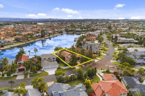 Property photo of 12 Charolais Crescent Benowa QLD 4217