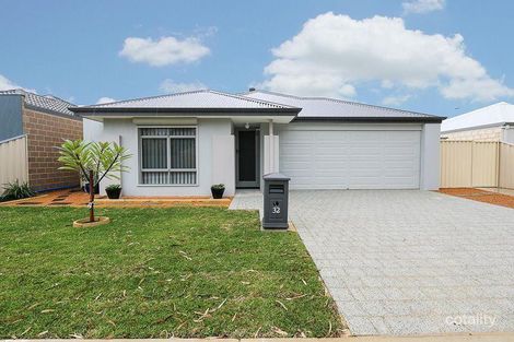 32 Lancelot Grn, Wattle Grove, WA 6107