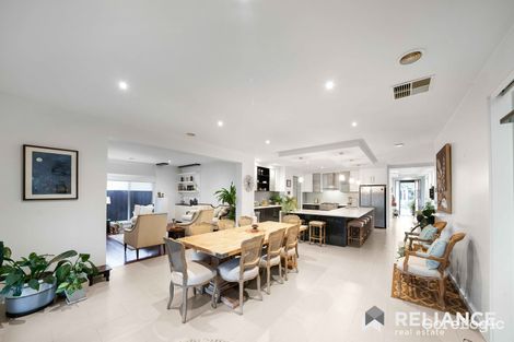 Property photo of 2 Gingelly Close Point Cook VIC 3030