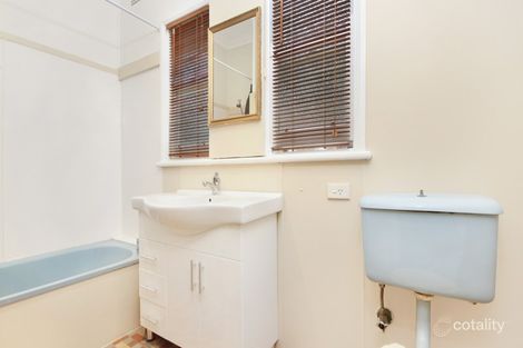 Property photo of 33 Robertson Street Coniston NSW 2500