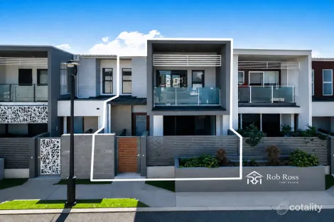 Property photo of 300/1 Vue Boulevard Robina QLD 4226