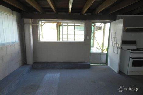Property photo of 3 Pashley Street Clinton QLD 4680