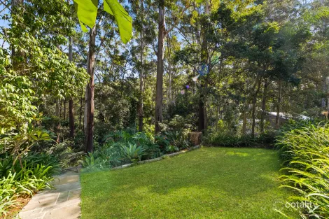 Property photo of 16 Bellevue Crescent North Avoca NSW 2260