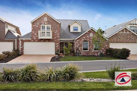 6/1 Malouf Ct, Pakenham, VIC 3810