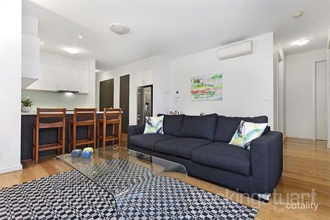 Property photo of 2/1072 Burke Road Balwyn North VIC 3104