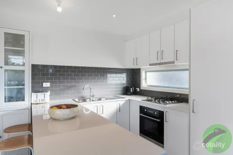 Property photo of 1/74 Hall Road Carrum Downs VIC 3201