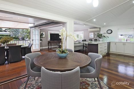 Property photo of 215 Park Road Yeerongpilly QLD 4105