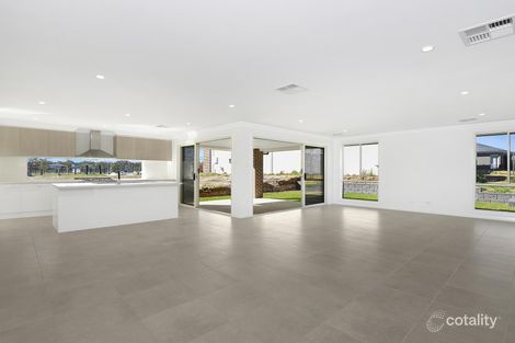 6 Dogwood Cres, Denham Court, NSW 2565