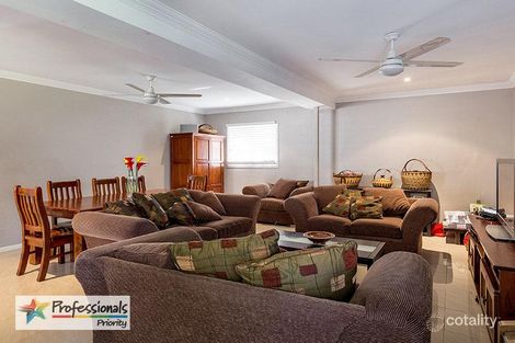 Property photo of 21 Ferny Way Ferny Hills QLD 4055
