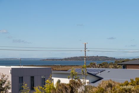 Property photo of 2 Manly Place Surf Beach VIC 3922