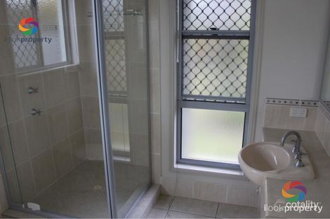 Property photo of 16 Maldives Place Parrearra QLD 4575