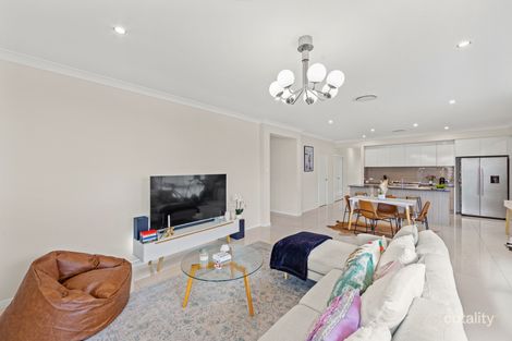 Property photo of 5 Moss Street Helensvale QLD 4212